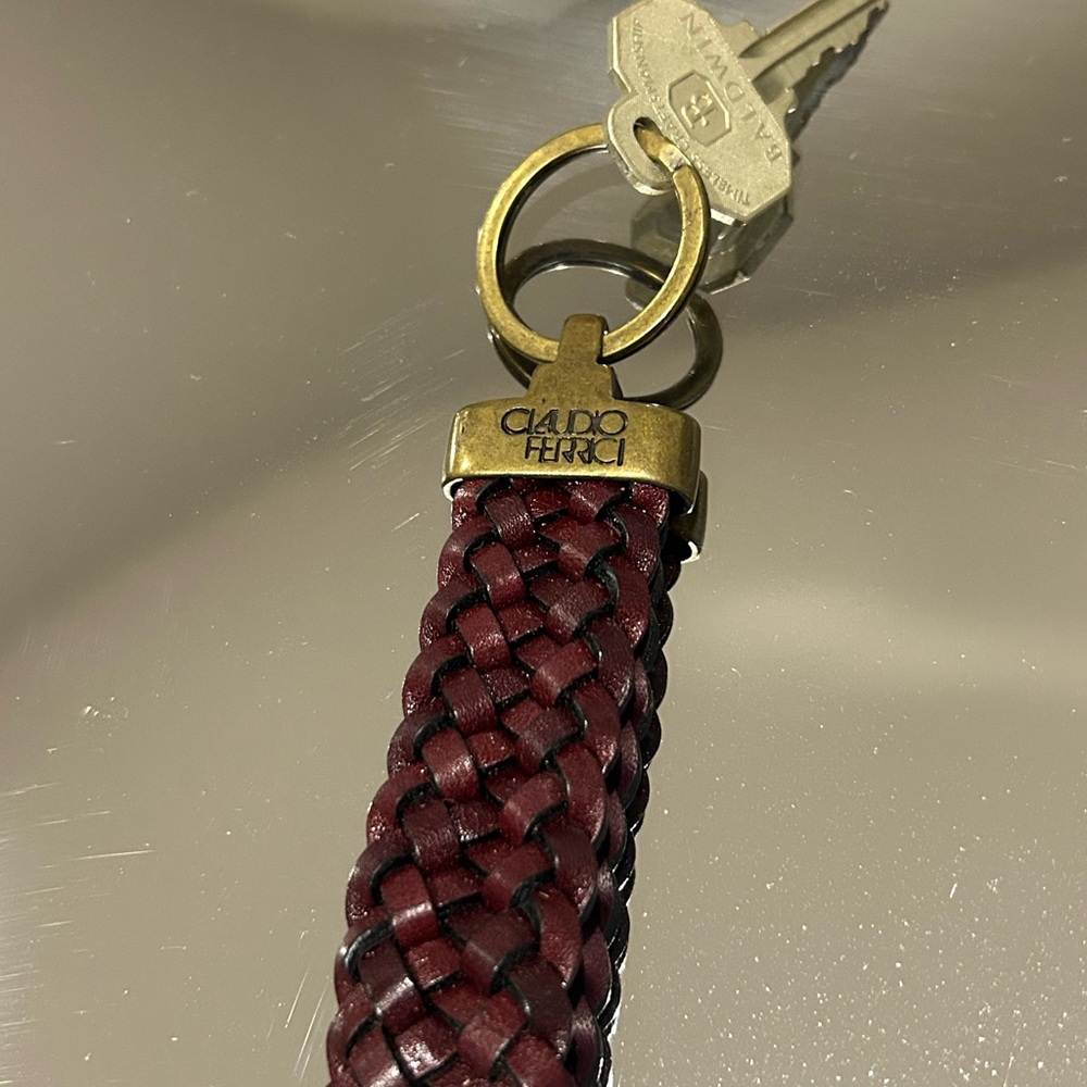 Stocking Stuffer - Claudio Ferrici Brown Braided Leather Keychain - Picture 4 of 8
